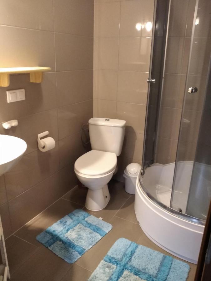 Domki I Apartamenty Nad Jeziorem Solinskim Z Basenem I Widokiem Na Gory Wolkowyja Εξωτερικό φωτογραφία